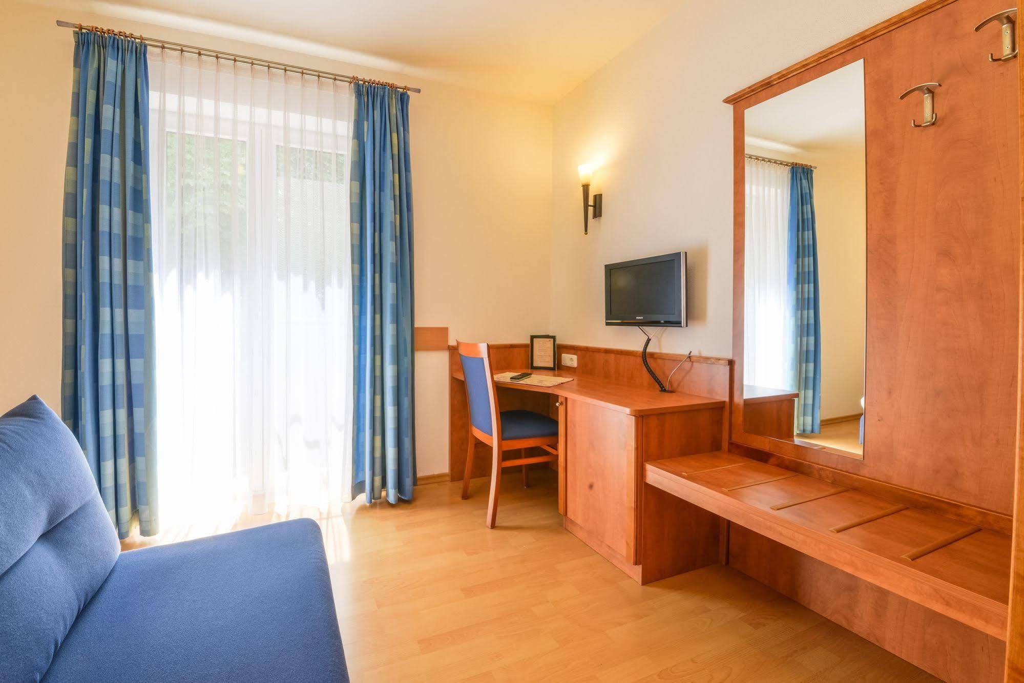 Hotel Waldhof Hohenkammer Luaran gambar
